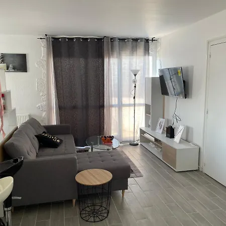 Chez Zeyna Quarto em Acomodações Particulares Noisy-le-Grand