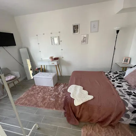 Chez Zeyna Quarto em Acomodações Particulares